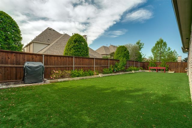 1071 Jennala Drive, Frisco, TX 75036