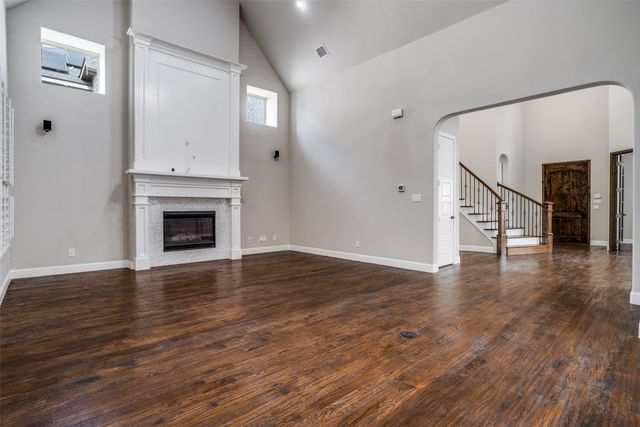 1071 Jennala Drive, Frisco, TX 75036