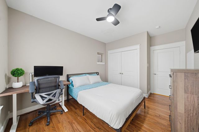 1036 W 24th Street, Houston, TX 77008