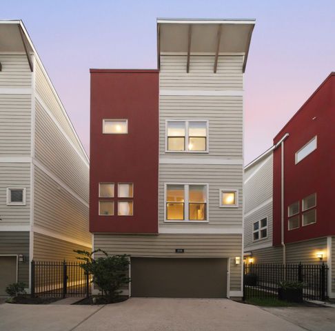 1036 W 24th Street, Houston, TX 77008