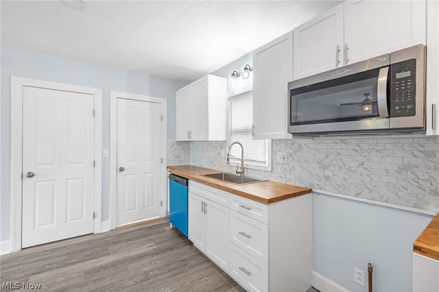 5803 Stearns Road, North Olmsted, OH 44070