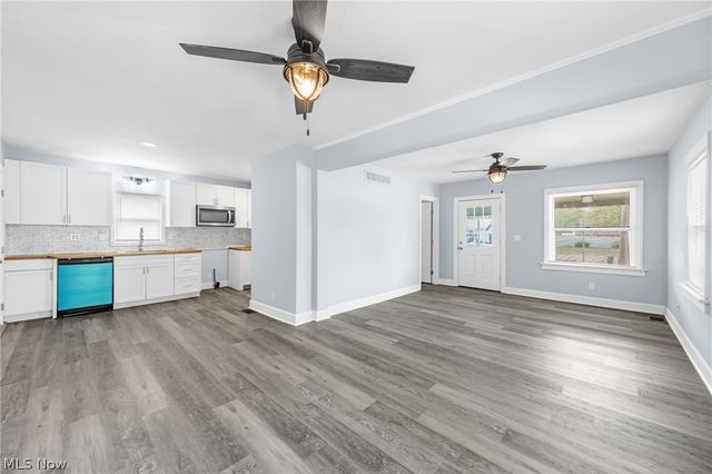 5803 Stearns Road, North Olmsted, OH 44070