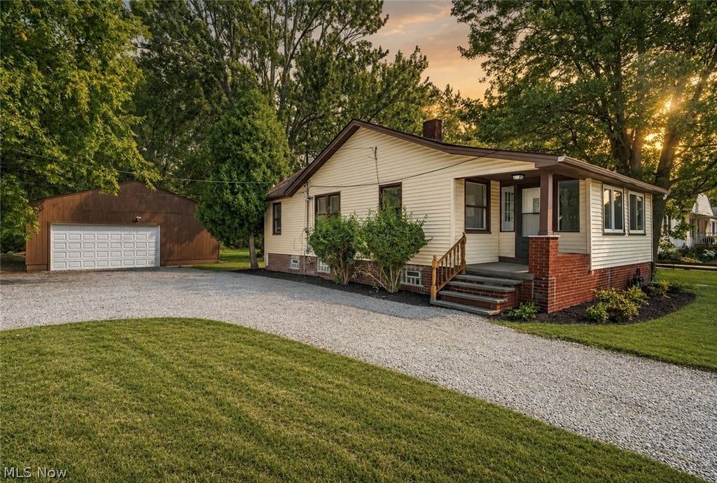 5803 Stearns Road, North Olmsted, OH 44070