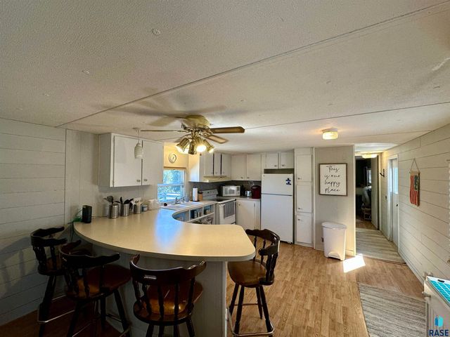 5 Pommier Ln Lane, Garvin, MN 56132