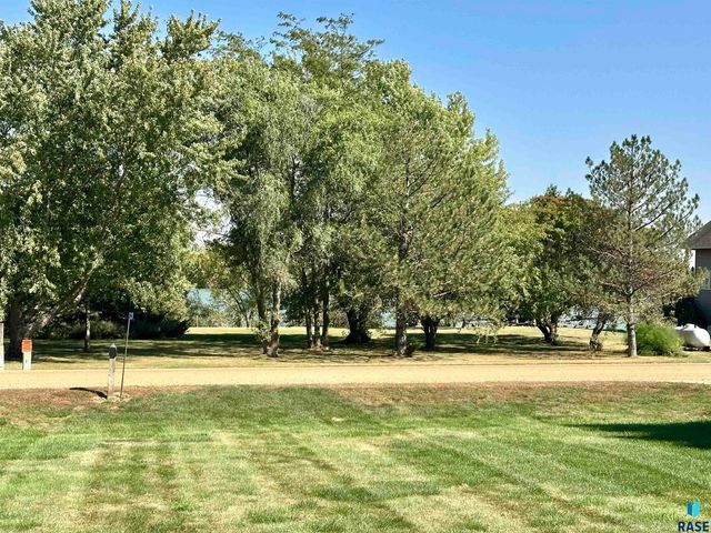 5 Pommier Ln Lane, Garvin, MN 56132