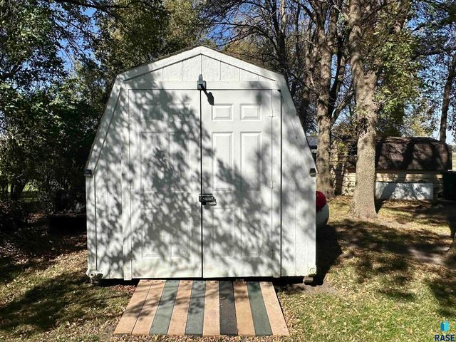 5 Pommier Ln Lane, Garvin, MN 56132