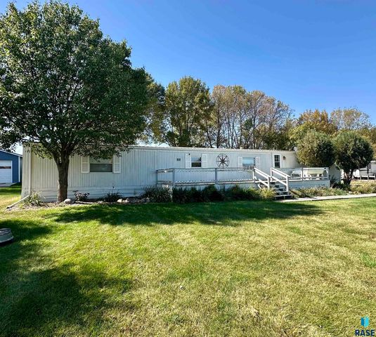 5 Pommier Ln Lane, Garvin, MN 56132