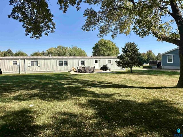 5 Pommier Ln Lane, Garvin, MN 56132