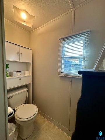 5 Pommier Ln Lane, Garvin, MN 56132