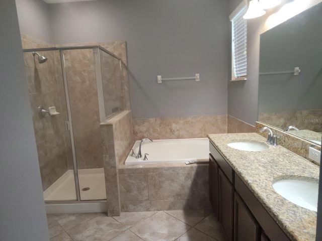 2288 GRANTHAM AVENUE, Davenport, FL 33837