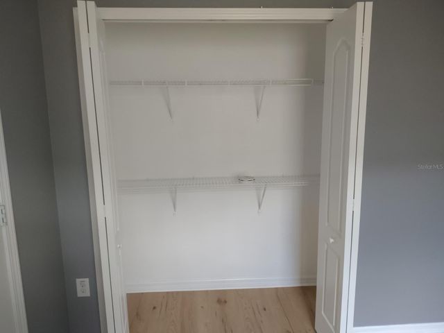 2288 GRANTHAM AVENUE, Davenport, FL 33837