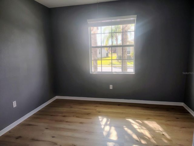 2288 GRANTHAM AVENUE, Davenport, FL 33837