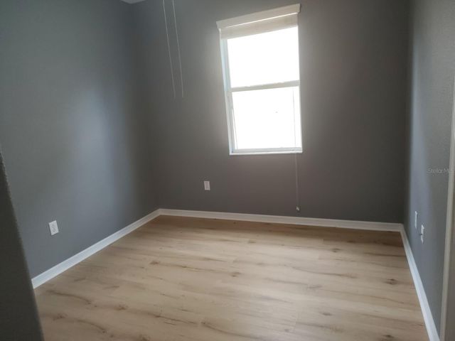 2288 GRANTHAM AVENUE, Davenport, FL 33837