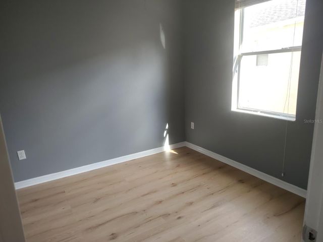 2288 GRANTHAM AVENUE, Davenport, FL 33837