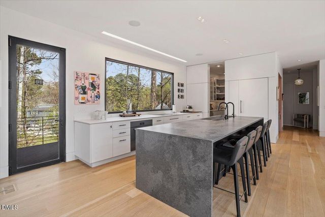 503 Oakland Drive, Raleigh, NC 27609