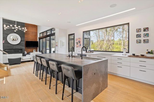 503 Oakland Drive, Raleigh, NC 27609