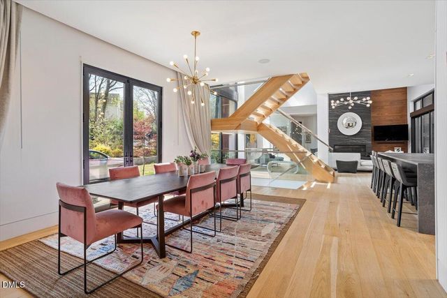 503 Oakland Drive, Raleigh, NC 27609