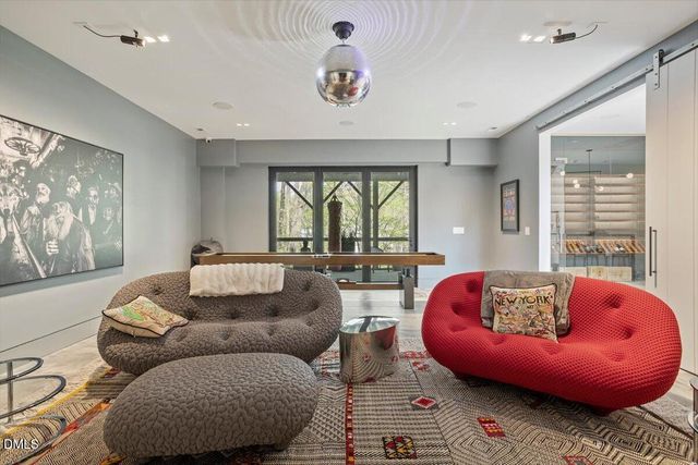 503 Oakland Drive, Raleigh, NC 27609