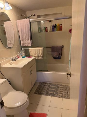 10201 SW 35th St, Miami, FL 33165