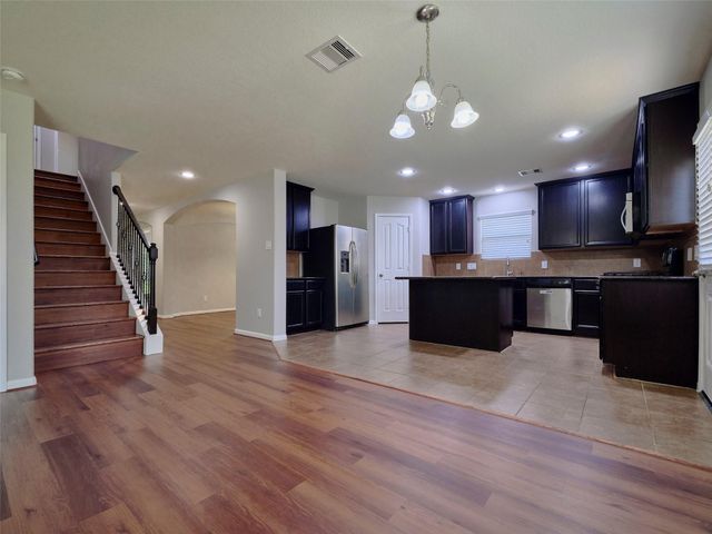8230 Silent Deep Drive, Rosenberg, TX 77469