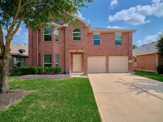 8230 Silent Deep Drive, Rosenberg, TX 77469