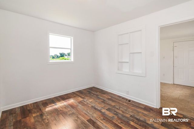 2905 Mcfarland Road F, Mobile, AL 36695