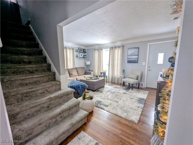 226 E 286th Street, Willowick, OH 44095