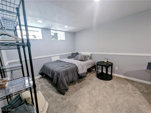 226 E 286th Street, Willowick, OH 44095