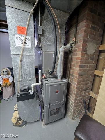 226 E 286th Street, Willowick, OH 44095