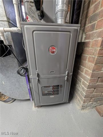 226 E 286th Street, Willowick, OH 44095