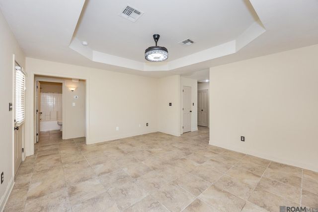 133 Scott St, Madisonville, LA 70447