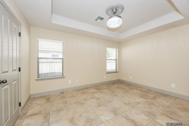 133 Scott St, Madisonville, LA 70447