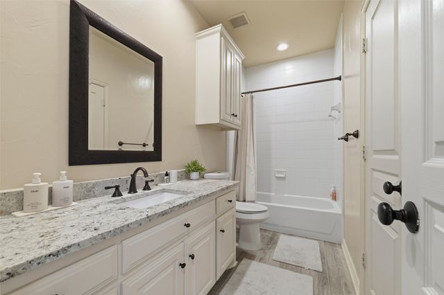 5825 Dove Creek Lane, Plano, TX 75093