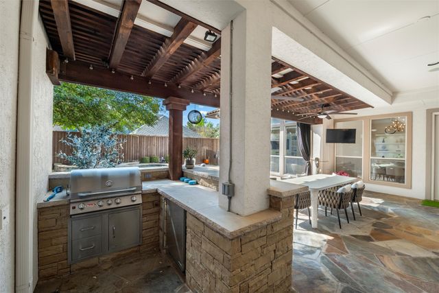 5825 Dove Creek Lane, Plano, TX 75093