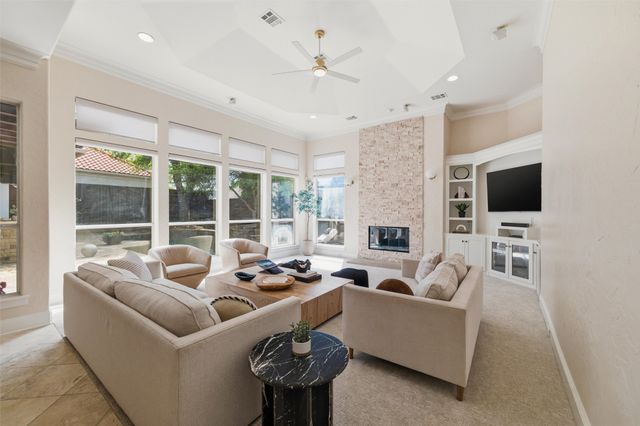 5825 Dove Creek Lane, Plano, TX 75093