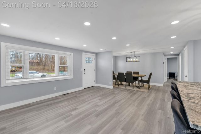 35815 Cypress Street, Romulus, MI 48174