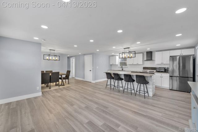 35815 Cypress Street, Romulus, MI 48174