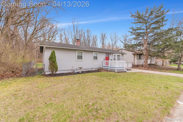 35815 Cypress Street, Romulus, MI 48174