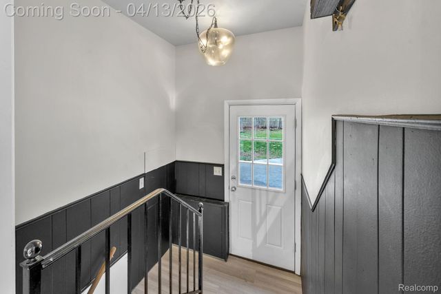 35815 Cypress Street, Romulus, MI 48174