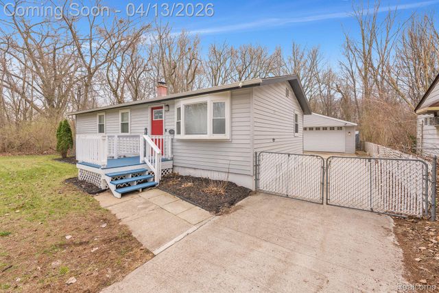 35815 Cypress Street, Romulus, MI 48174