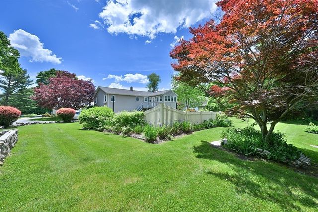 19 Sawmill Road, Dudley, MA 01571