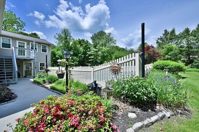 19 Sawmill Road, Dudley, MA 01571