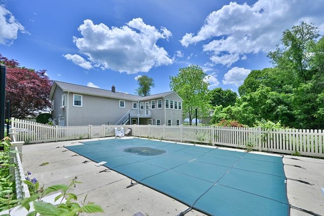 19 Sawmill Road, Dudley, MA 01571