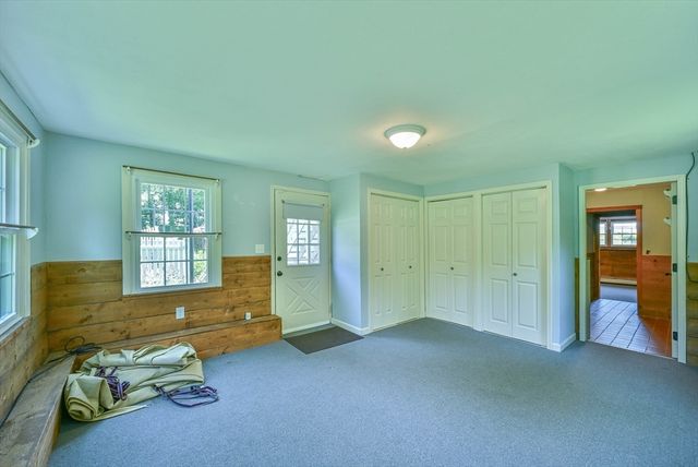 19 Sawmill Road, Dudley, MA 01571