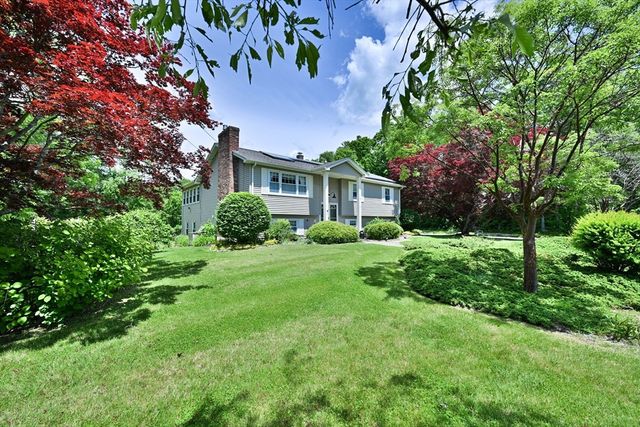 19 Sawmill Road, Dudley, MA 01571