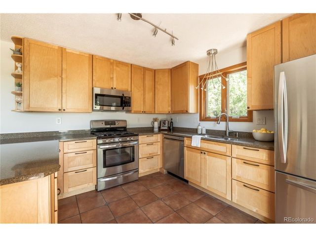 208 Elm Ct, Castle Rock, CO 80104