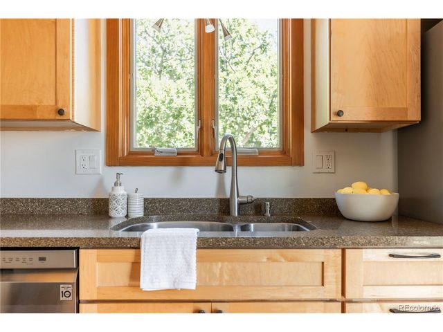 208 Elm Ct, Castle Rock, CO 80104