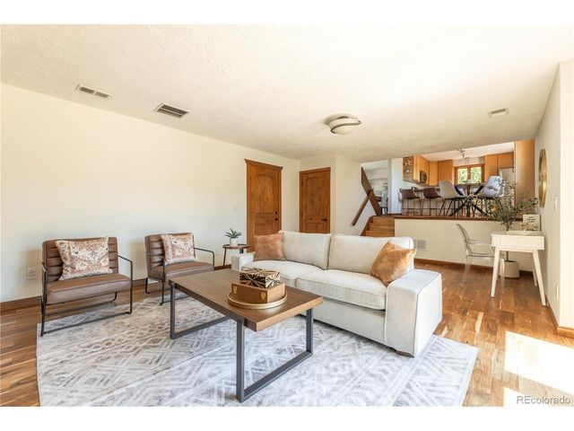 208 Elm Ct, Castle Rock, CO 80104