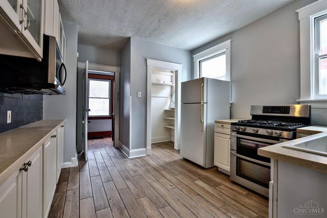 1125 Seton Avenue, Cincinnati, OH 45205