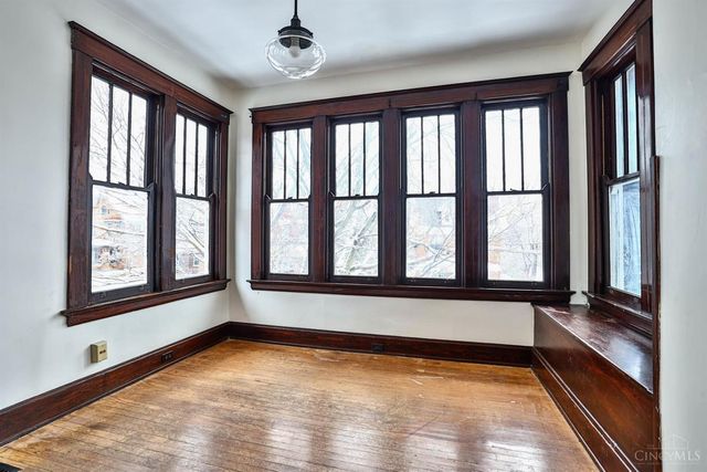 1125 Seton Avenue, Cincinnati, OH 45205